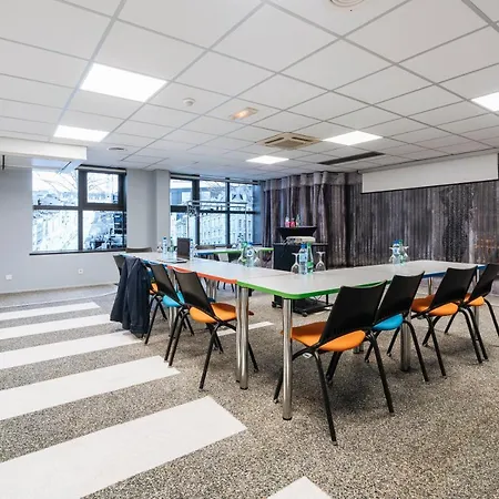 Hotel Ibis Styles Lille En Baroeul 3*