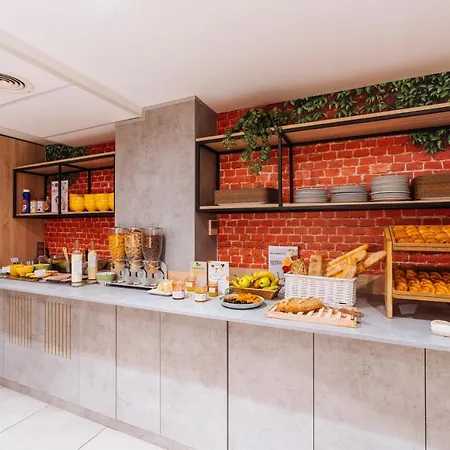 Ibis Styles Lille En Baroeul Отель