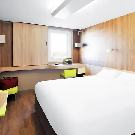 Ibis Styles Lille En Baroeul מלון 3*