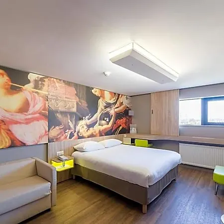 Ibis Styles Lille En Baroeul Otel