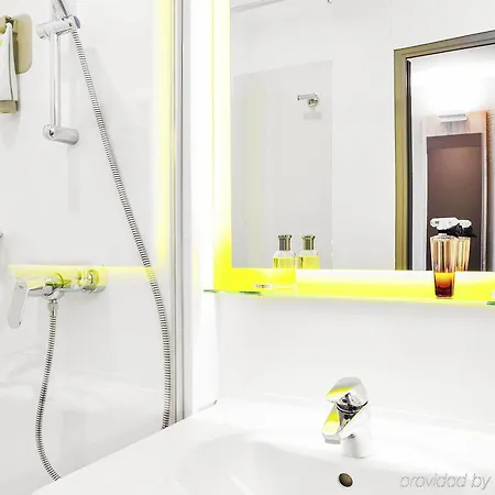 Ibis Styles Lille En Baroeul Hotel