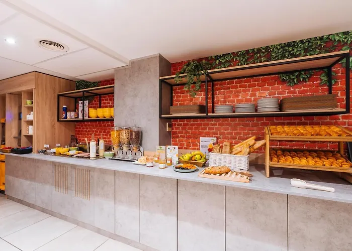 Ibis Styles Lille En Baroeul Hotel