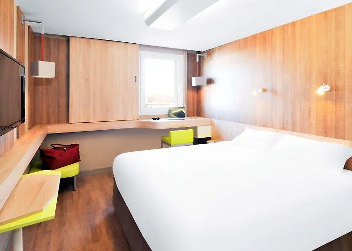 Ibis Styles Lille En Baroeul Hotel 3*
