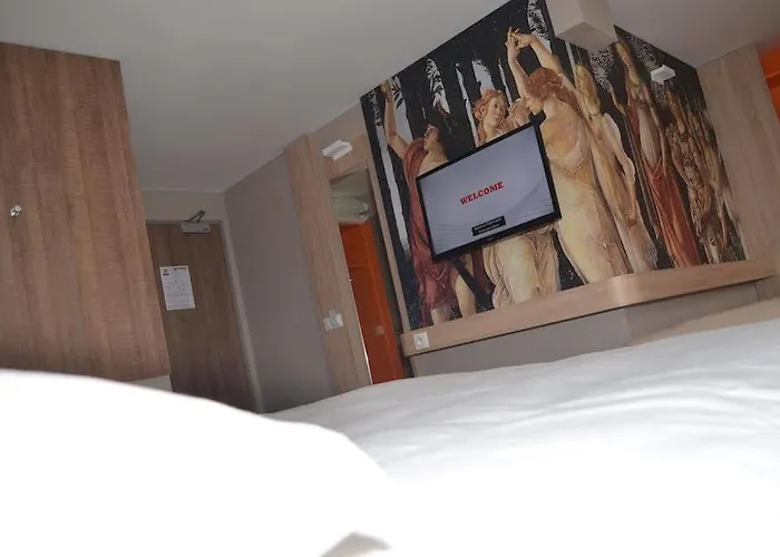 Hotel Ibis Styles Lille En Baroeul